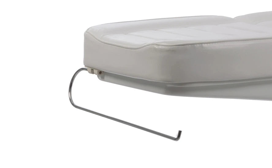 CLAVI Four-Motor White Cosmetic Couch