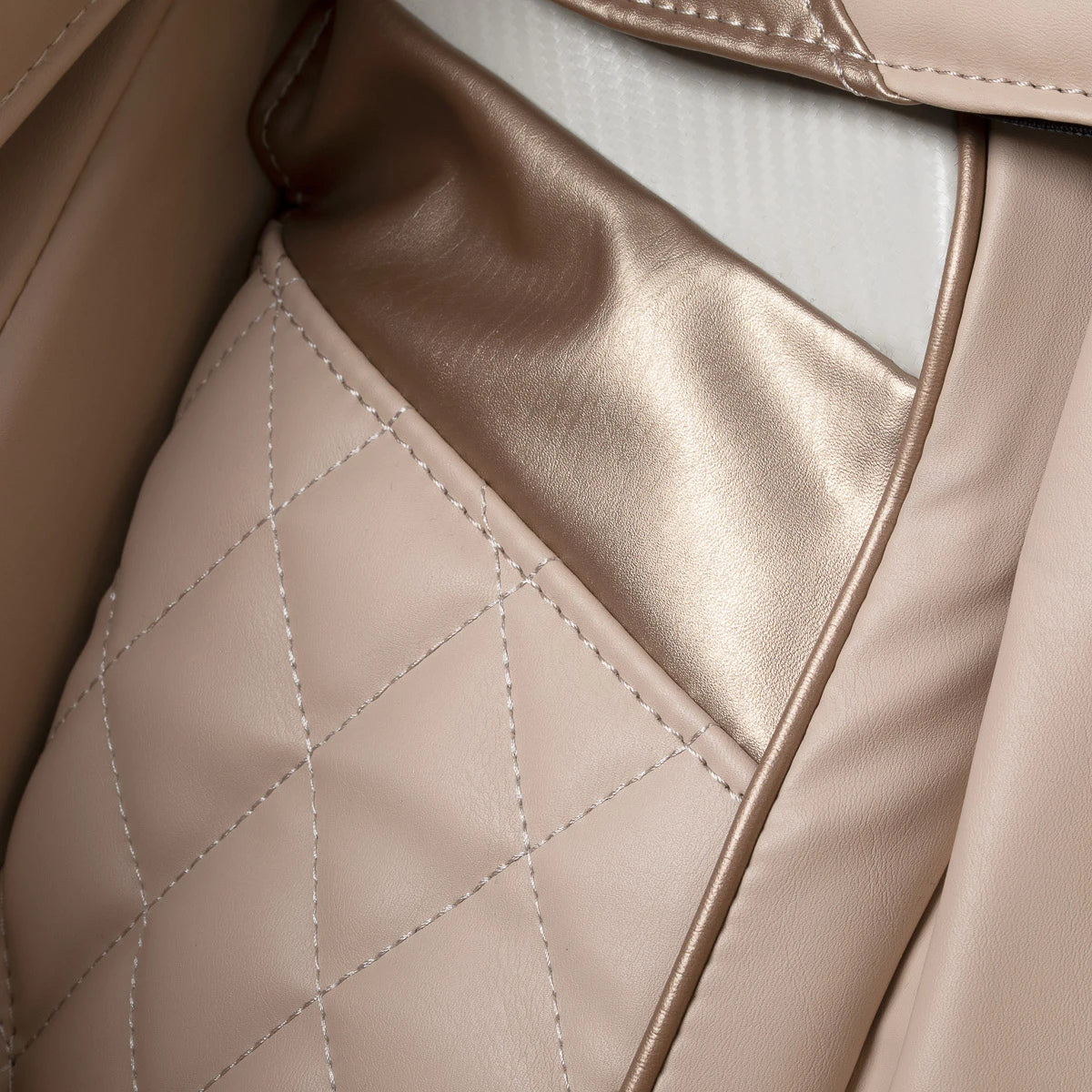 Sakura Prime 108 massage chair white