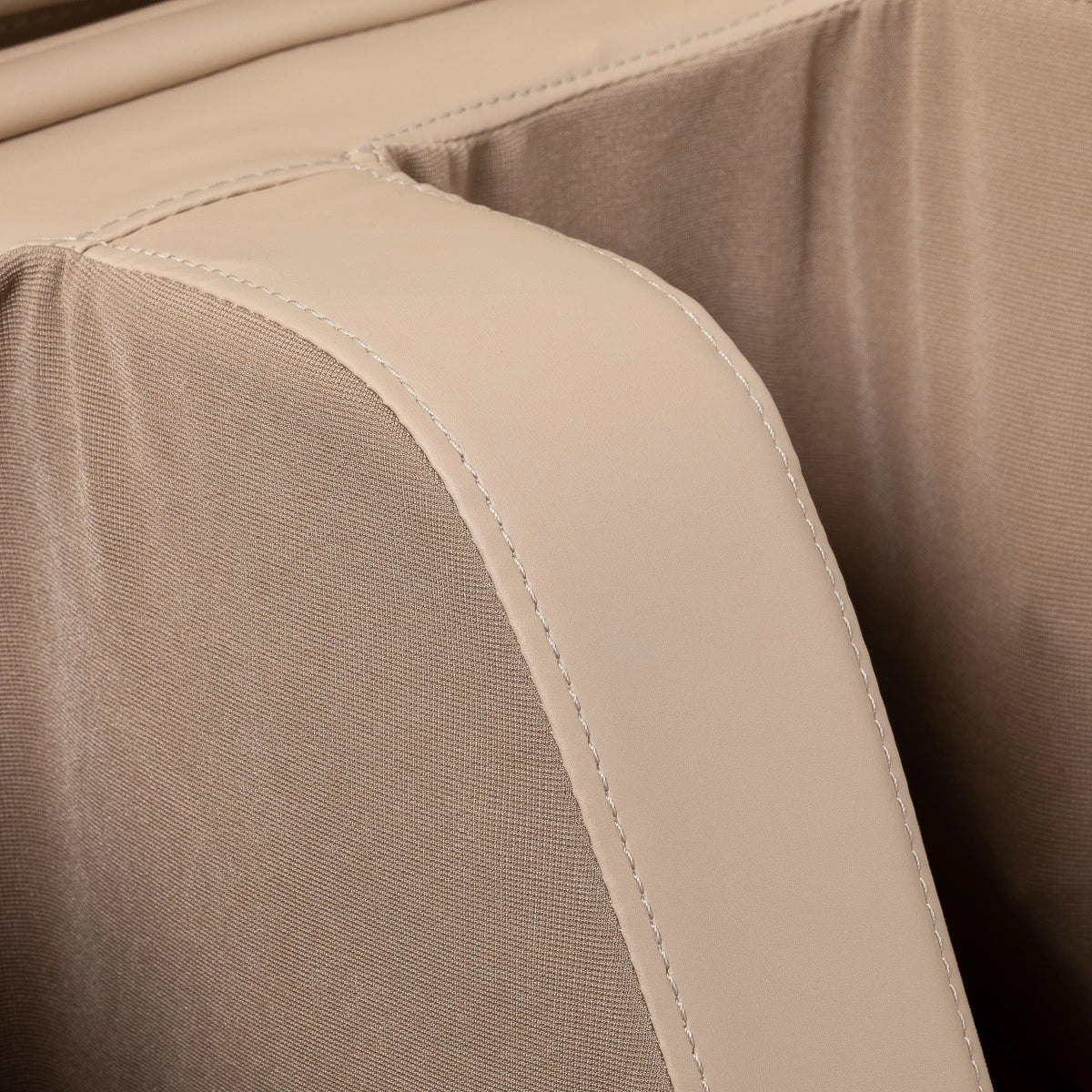 Sakura Prime 108 massage chair white